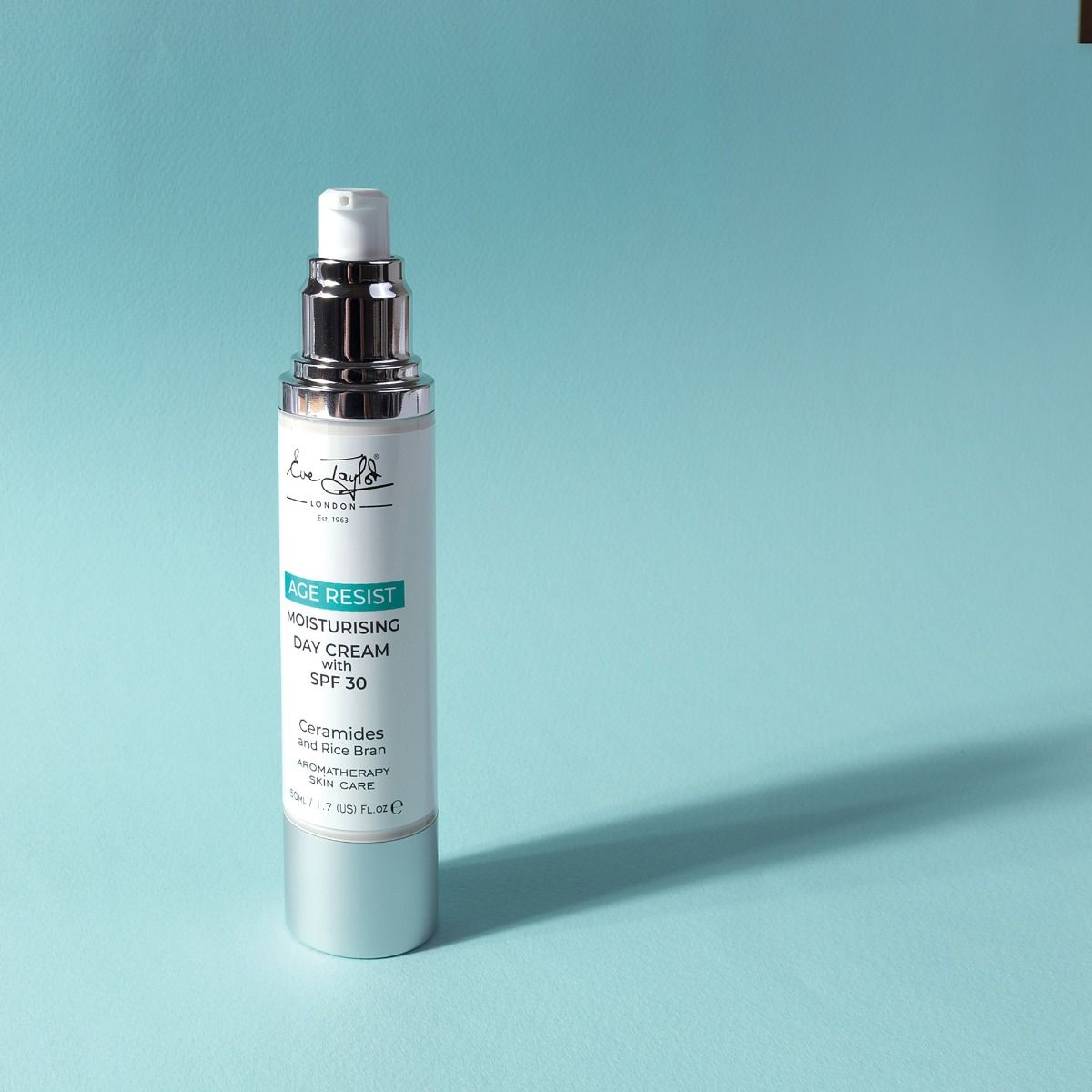 Eve Taylor Moisturising Day Cream SPF30 professional age-defying moisturiser